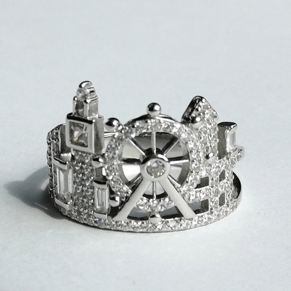 London Skyline sterling silver cz ring size 7 🆕 - Picture 1 of 8